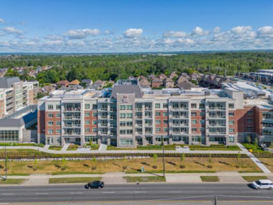 Lakeridge Heights Retirement Residence