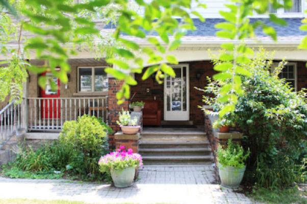 Alexis Lodge Retirement Residence
